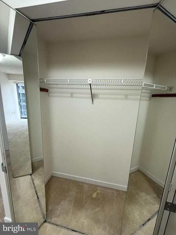 Building Photo - 1530 Key Blvd