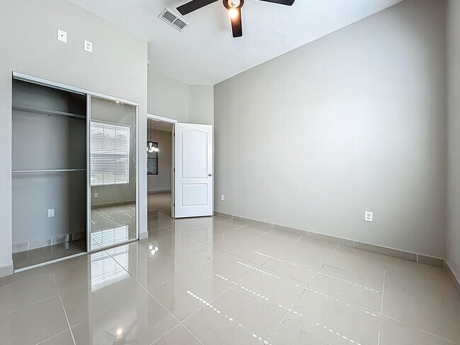 Building Photo - Clermont Pool Home