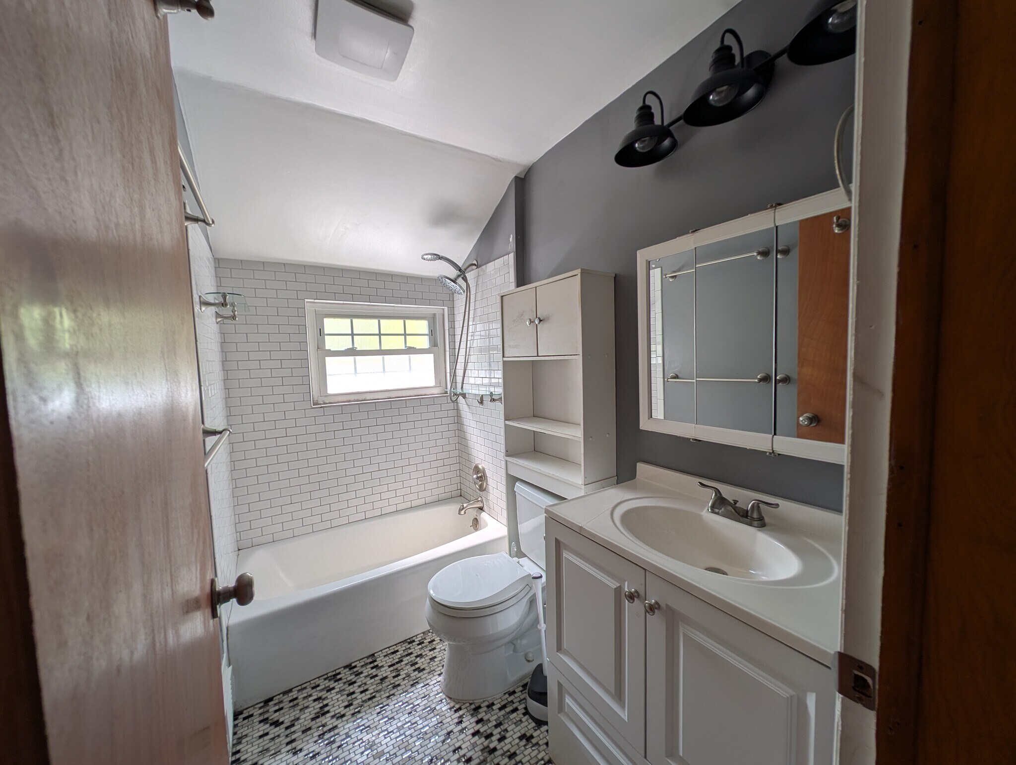 Bathroom - 195 Victory Ln