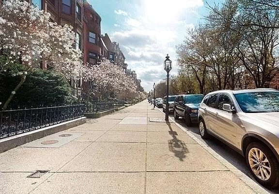 Building Photo - 228 Commonwealth Ave