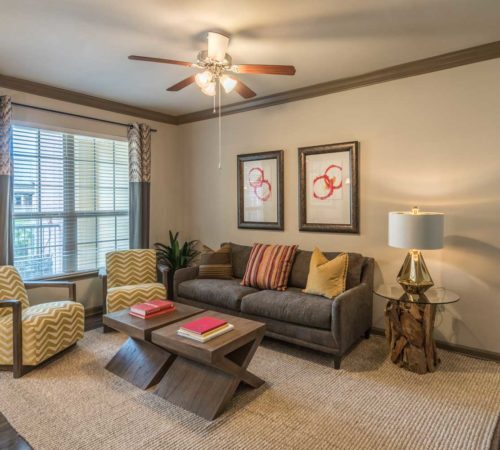 Building Photo - Resort-Style Amenities & $99 App Fee Only!