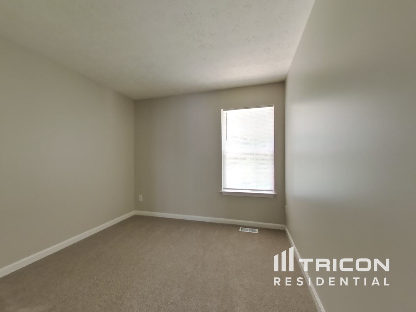 Building Photo - 6526 Revena Ct