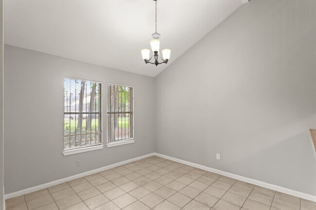 Building Photo - 12322 Wild Pine Dr