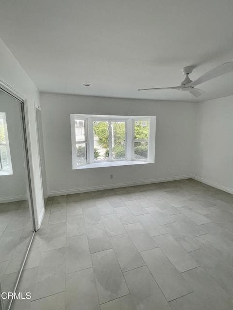 Building Photo - 1148 Colina Vista