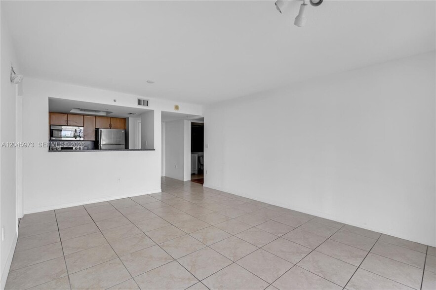 Building Photo - 1690 SW 27th Ave