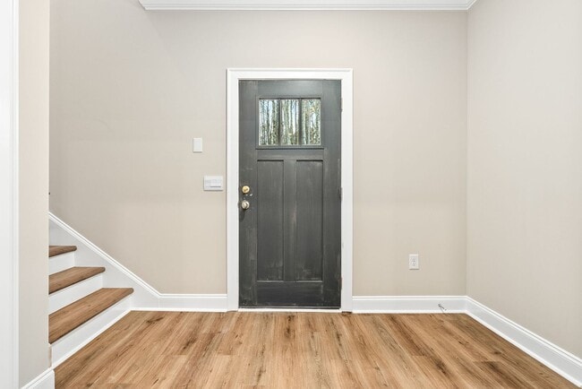 Building Photo - 1ST MONTH FREE!!