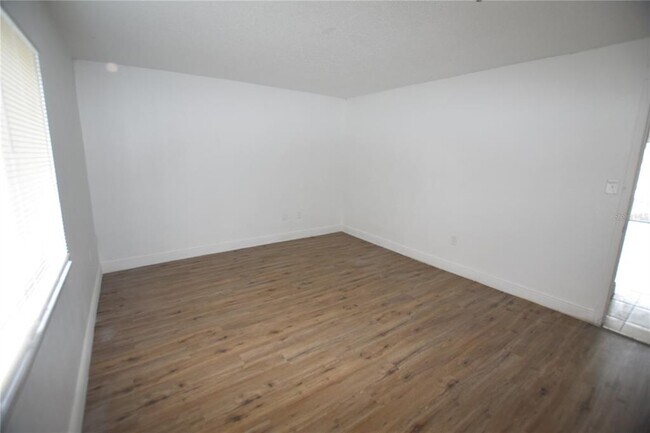 Building Photo - 4703 S Texas Ave
