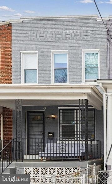 Building Photo - 1322 Ridge Pl SE