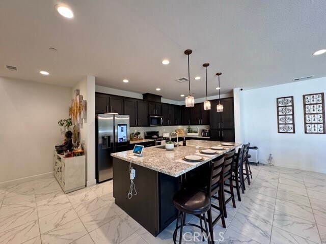 Building Photo - 38572 Rosegate Pl