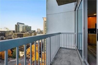 Building Photo - 3324 Peachtree Rd