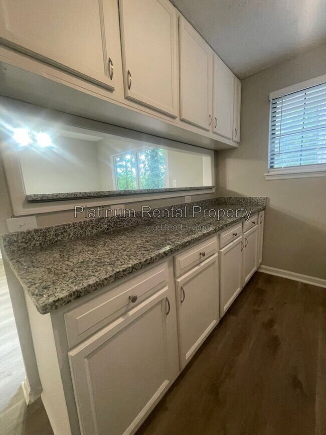 Building Photo - 4819 Lost Colony Ct