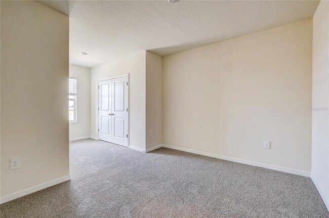 Building Photo - 17436 Crescent Moon Lp