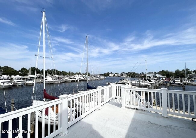 Building Photo - 222 Marine Plaza