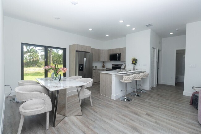 Building Photo - Brand-New Single-Family Home for Rent