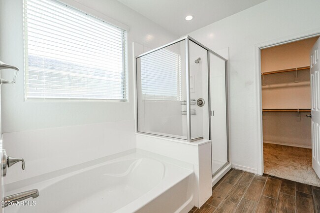 Building Photo - 2306 E Branham Ln