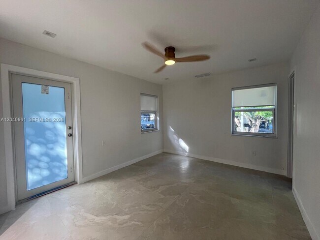 Building Photo - 16805 SW 109th Ct