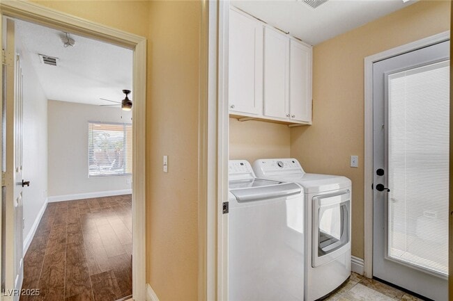 Building Photo - 2707 Mallard Landing Ave