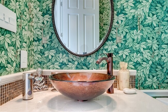 Building Photo - 12445 Memorial Dr