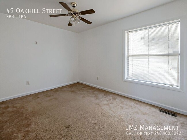 Building Photo - 49 Oakhill St