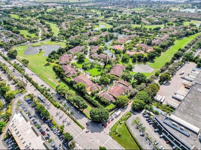 Building Photo - 3994 Estepona Ave