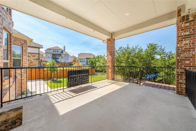 Building Photo - 5104 Alonso Dr