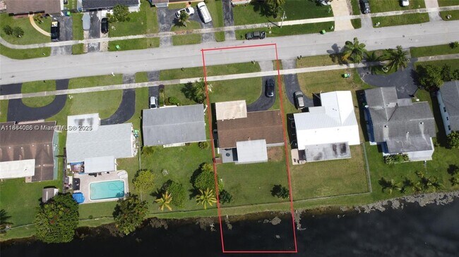 Building Photo - 9590 NW 24th Pl