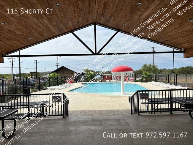 Building Photo - 115 Shorty Ct