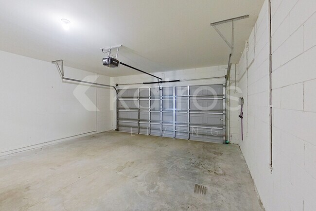 Building Photo - 32217 Edson Ave