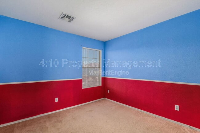 Building Photo - 3748 E Betsy Ln