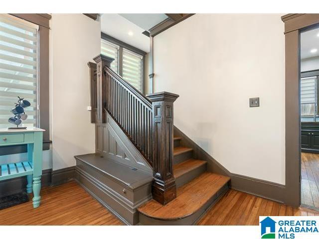 Building Photo - 1801 11th Pl S