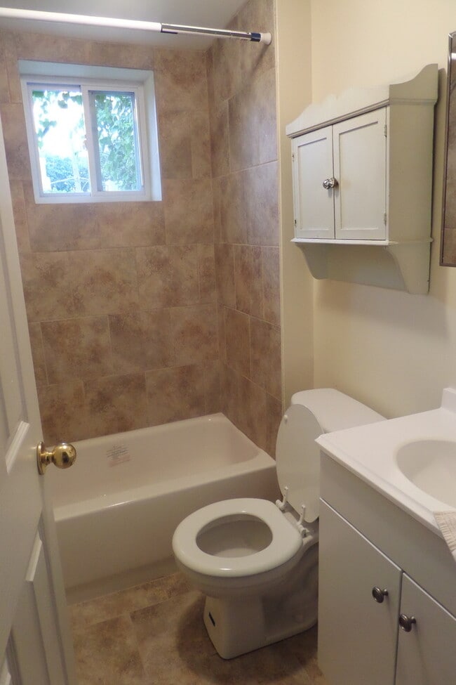 Building Photo - 18th & Washington- South Philadelphia