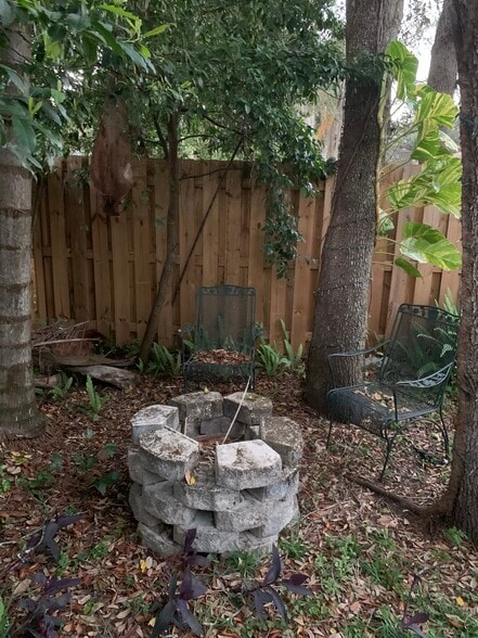 Fire Pit - 13004 Purdue Pl