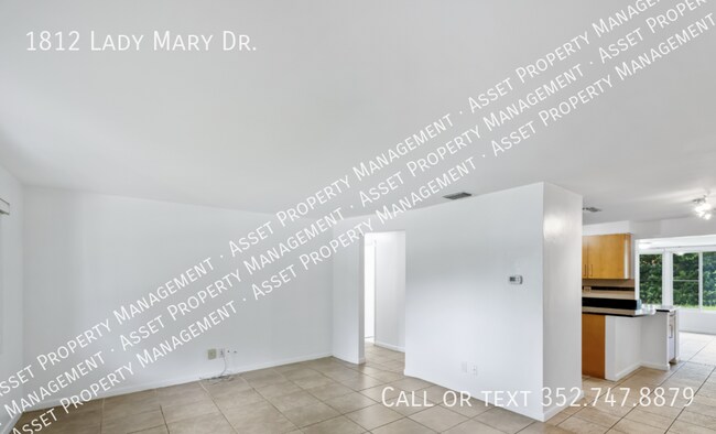 Building Photo - 1812 Lady Mary Dr