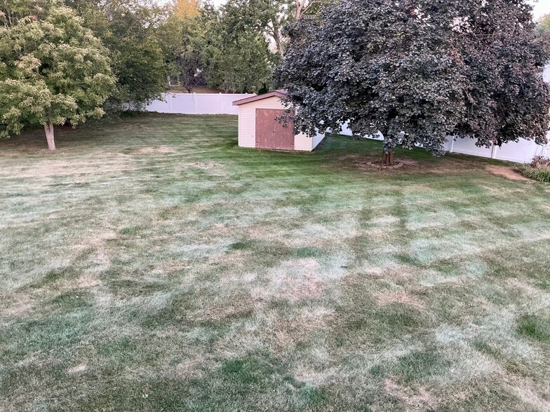 Backyard - 16101 S Legion Ct