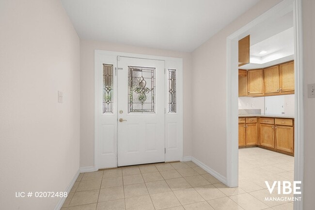 Building Photo - 222 Lupe Ave