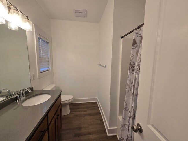 Building Photo - 4034 Waterfield Ln