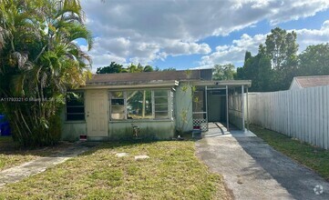 Building Photo - 550 N 58th Ave