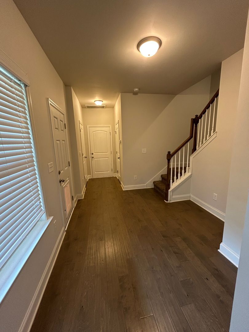 Building Photo - 6016 Barringer Ct