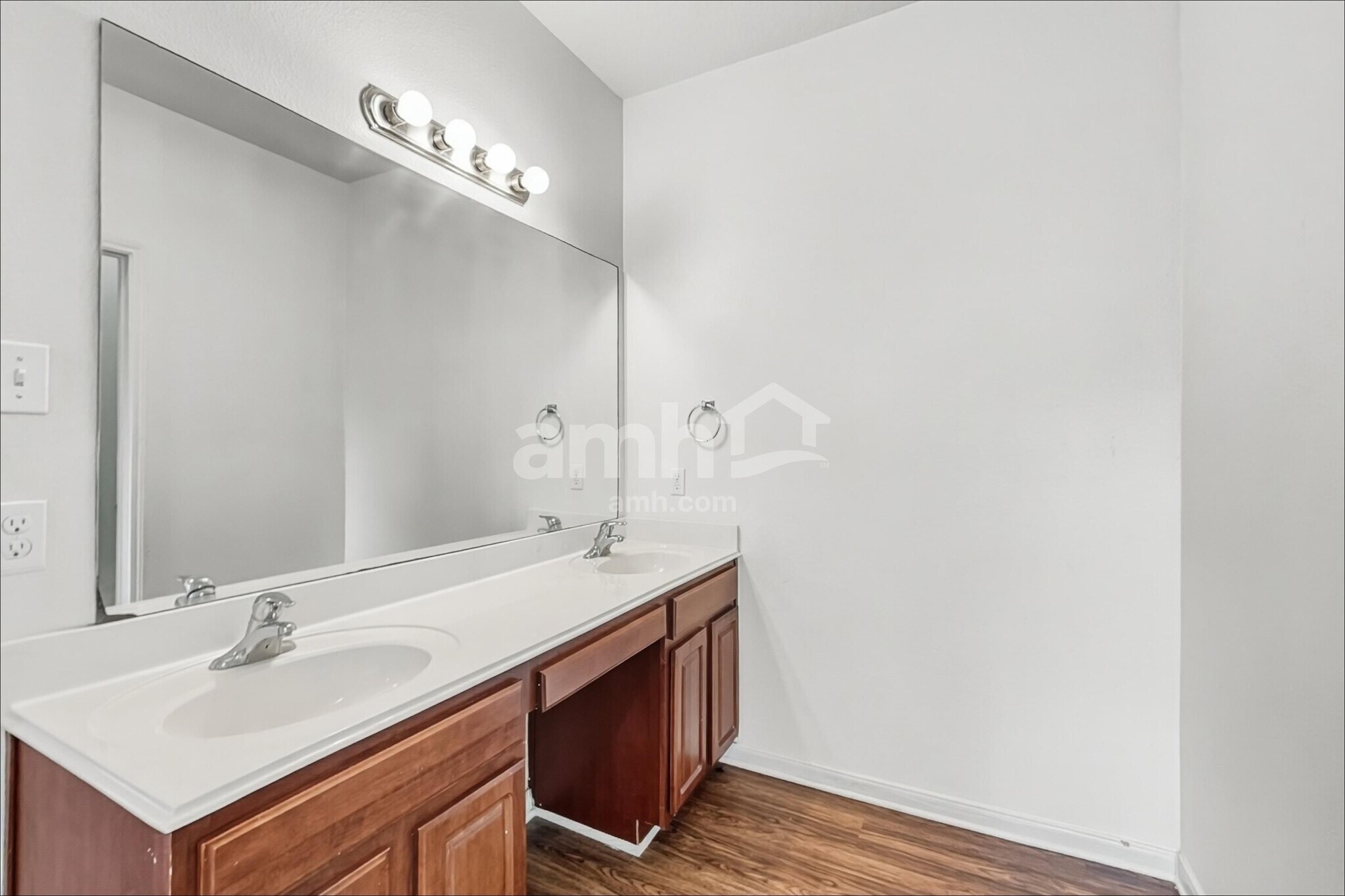 Building Photo - 5702 Rocky Trail Dr