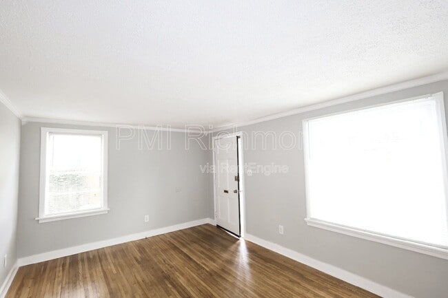 Building Photo - 2405 Bransford Dr