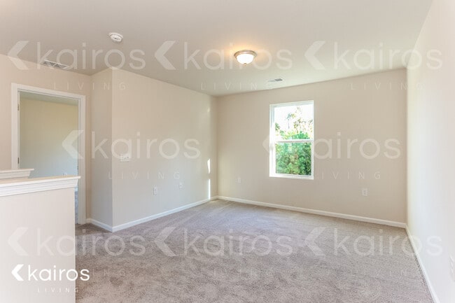 Building Photo - 230 Saddle Brooke Trce