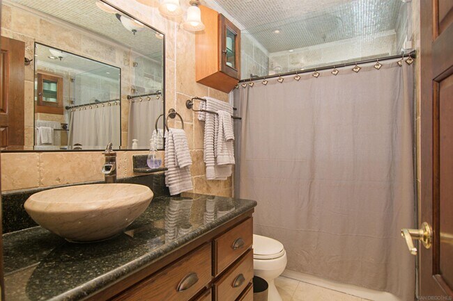 Building Photo - 20 S Cays Ct