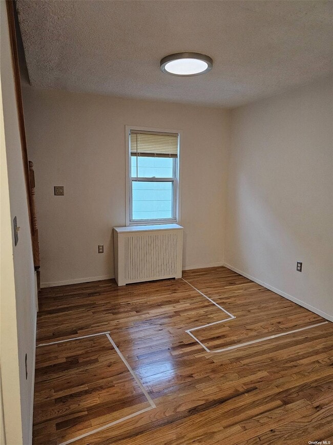 Building Photo - 29-39-39 Curtis St