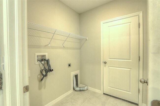 Building Photo - 7217 Ronnie Gardens Ct