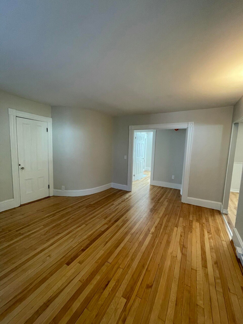 Building Photo - 56 Chapel St