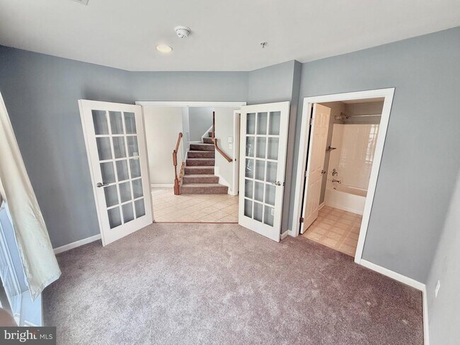 Building Photo - 9407 ASTON Vlg