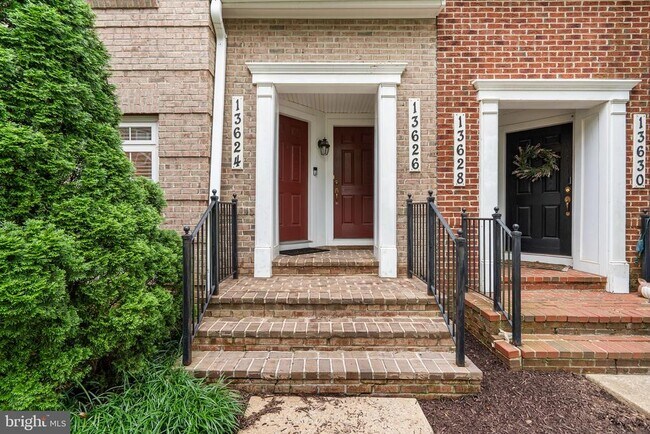Building Photo - 13624 Dover Cliffs Pl