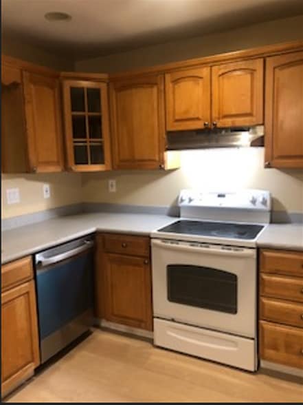 Building Photo - 3555 Northwood Dr