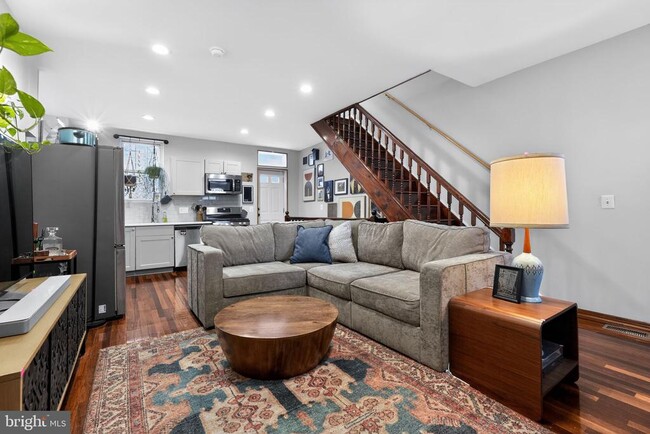 Building Photo - 1616 Webster St