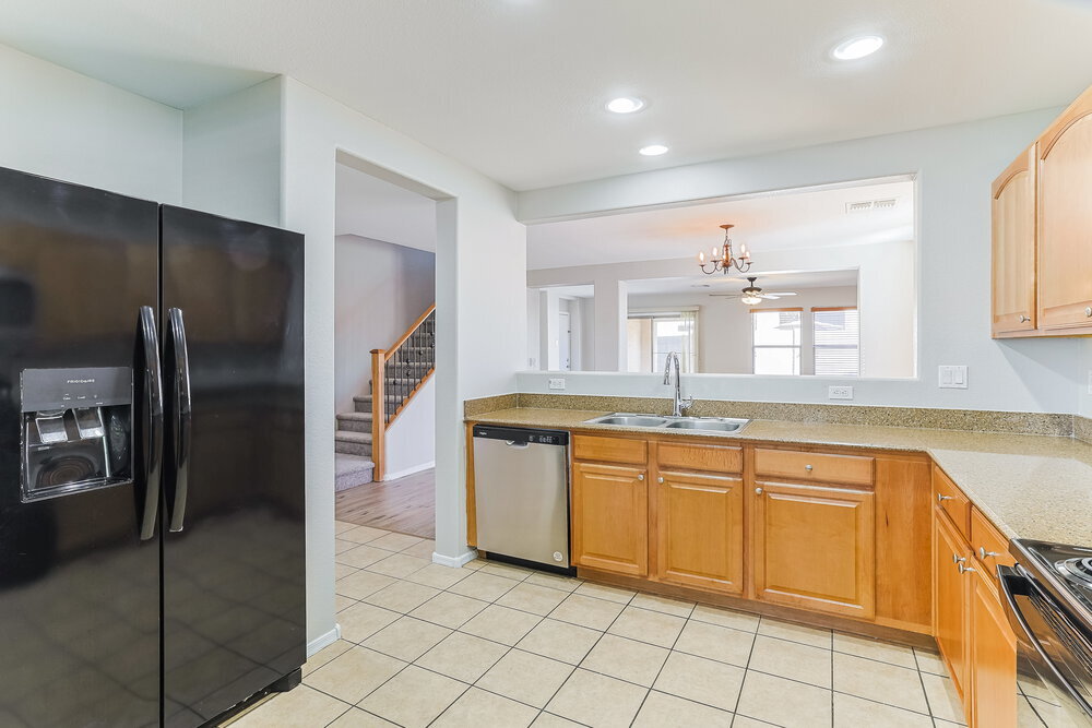 Building Photo - 21132 E Tierra Grande